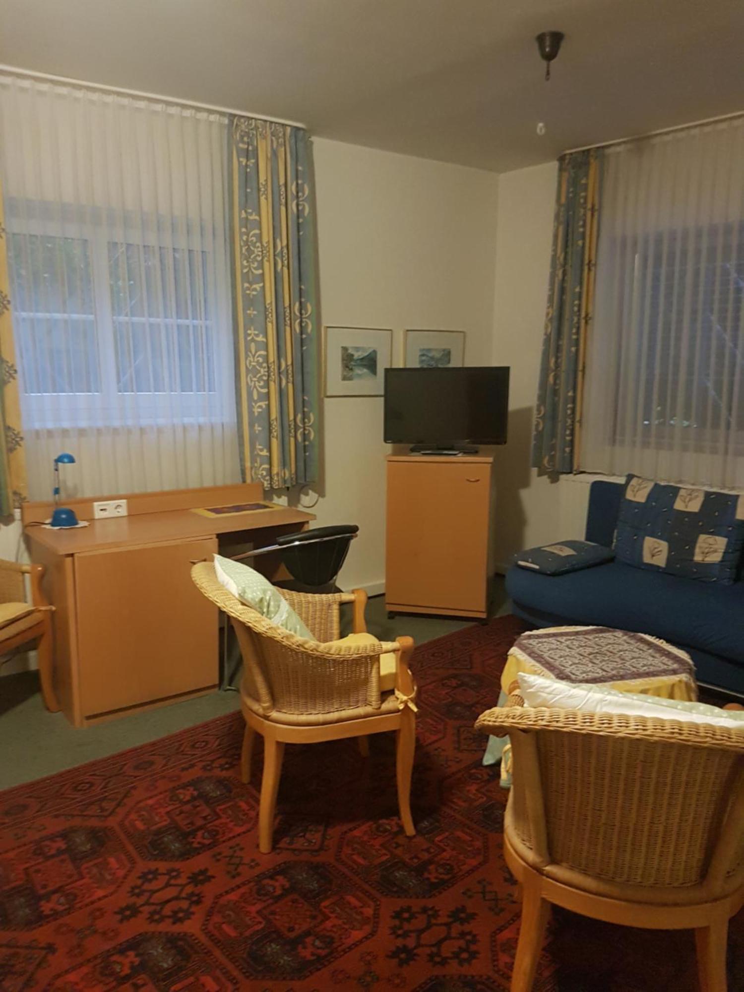 Gaestehaus Krefeld Uerdingen Zewnętrze zdjęcie